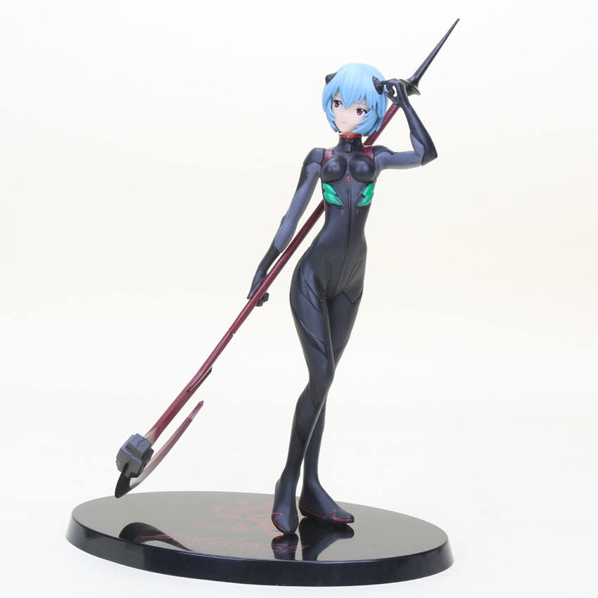 rei figurine