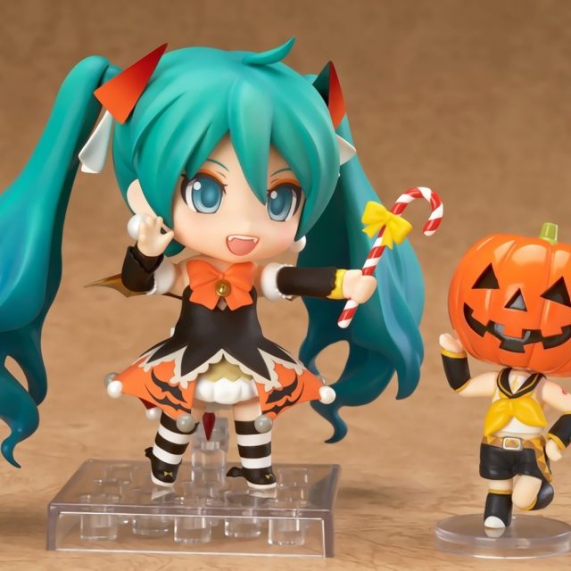 hatsune miku halloween nendoroid