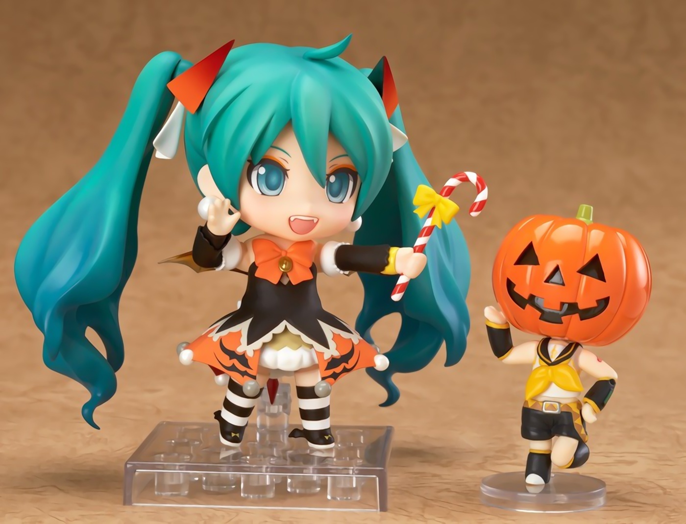 figurine hatsune miku halloween